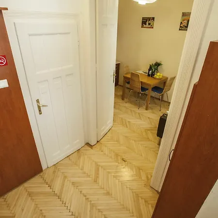 Apartment Piano Pop *